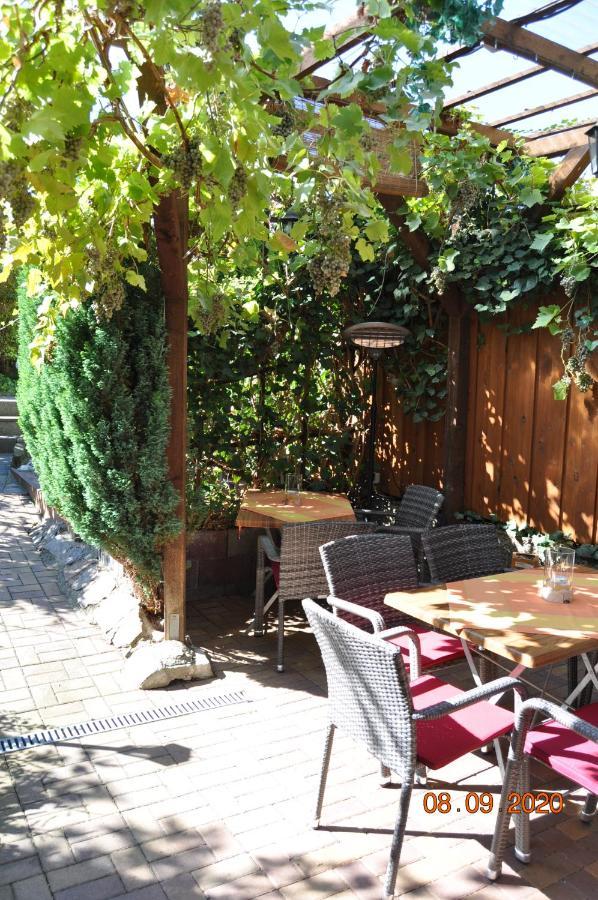 Pension Di Pino Aue  Buitenkant foto
